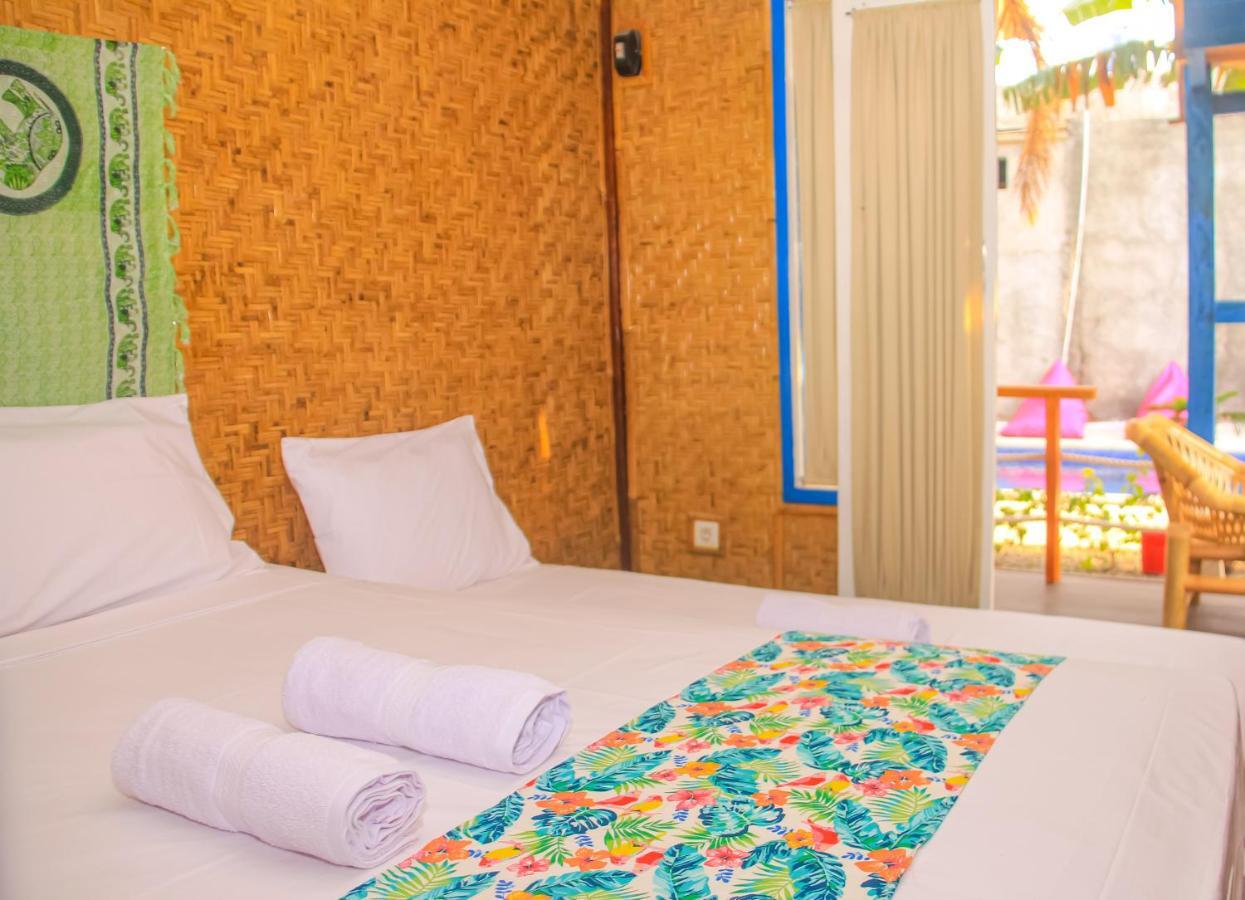 Tropical House Bungalows Gili Trawangan Extérieur photo